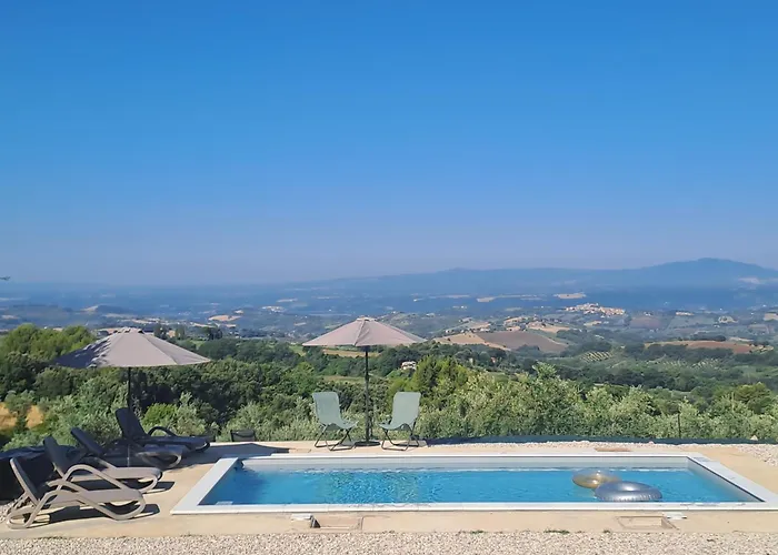 Tramonti E Valli * Calvi dellʼ Umbria